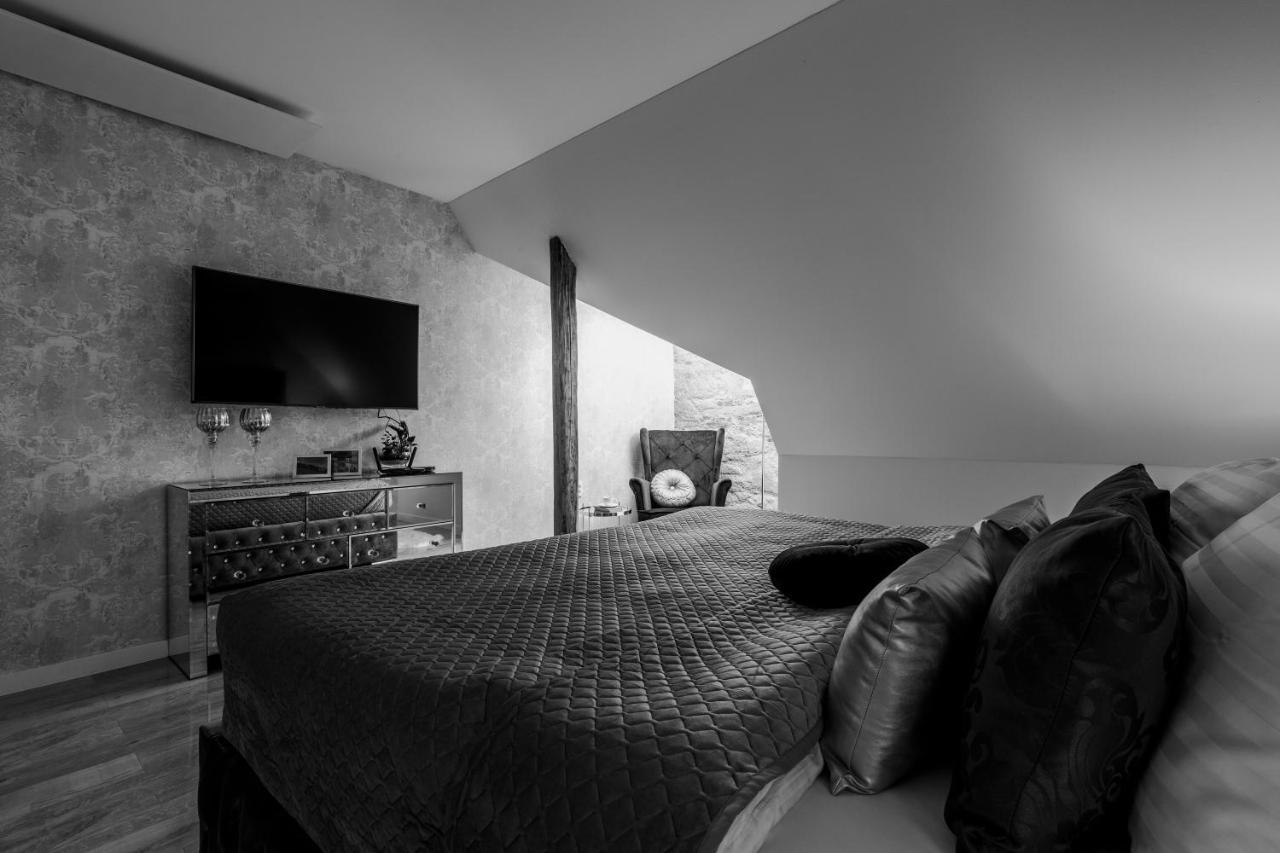 Banská Štiavnica Apartman Blue Moon מראה חיצוני תמונה